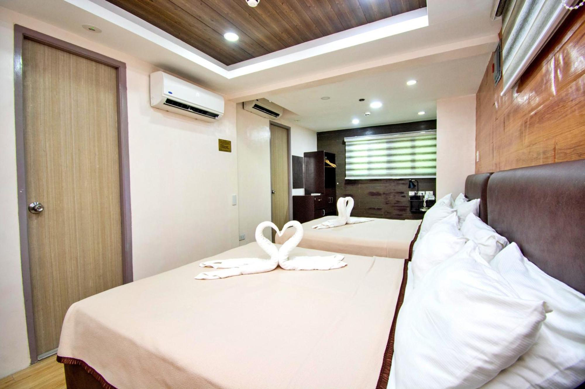 Emerald Island Hotel 발라박 외부 사진