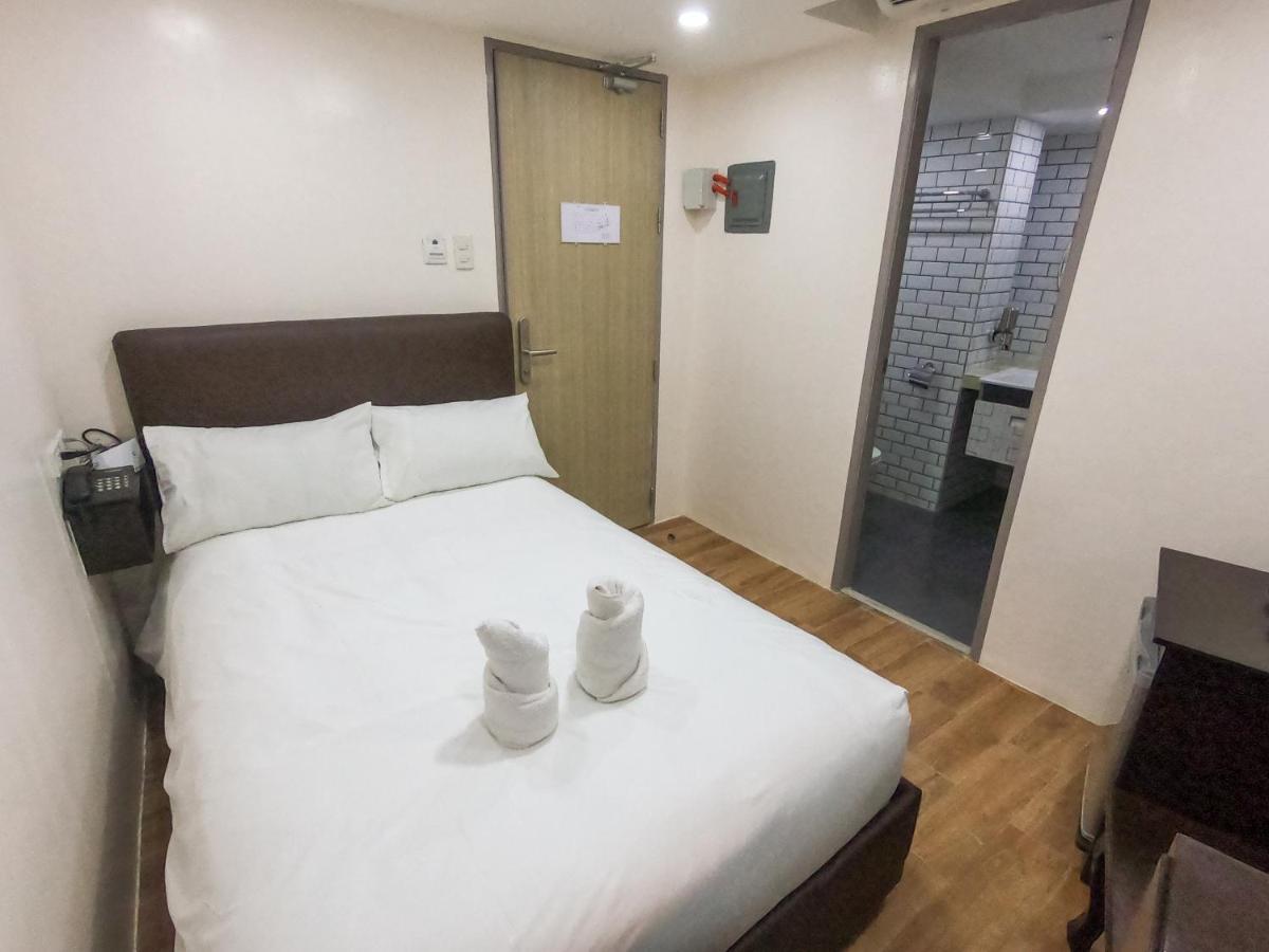 Emerald Island Hotel 발라박 외부 사진