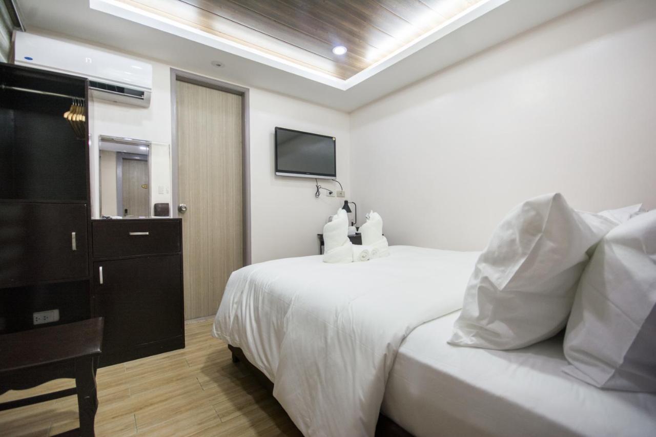 Emerald Island Hotel 발라박 외부 사진