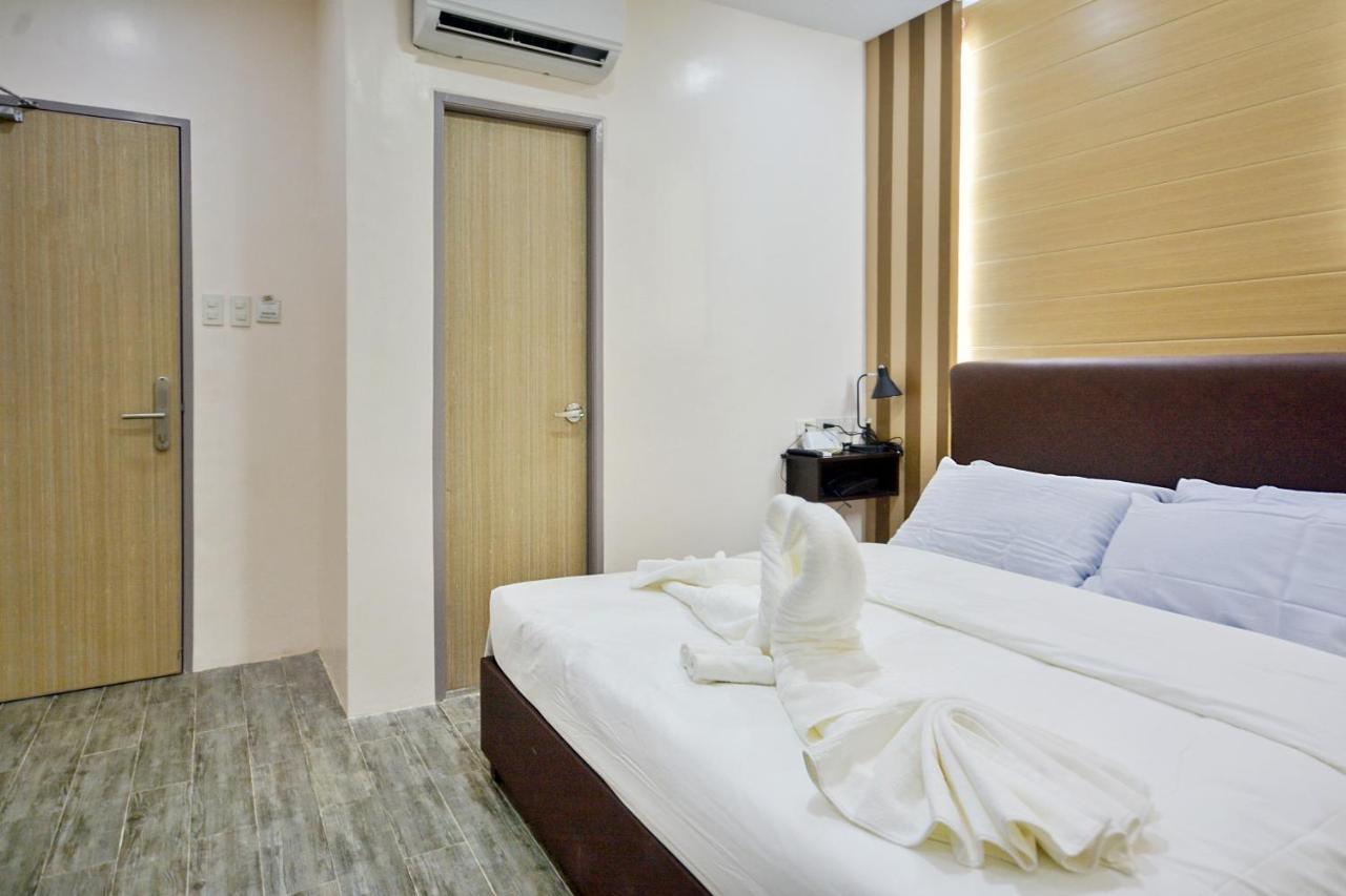 Emerald Island Hotel 발라박 외부 사진